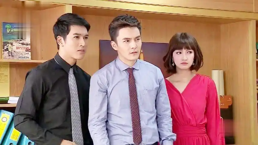 孽情魅戒:总裁女友戴上龙戒,怨灵女太生气,作法捉弄她