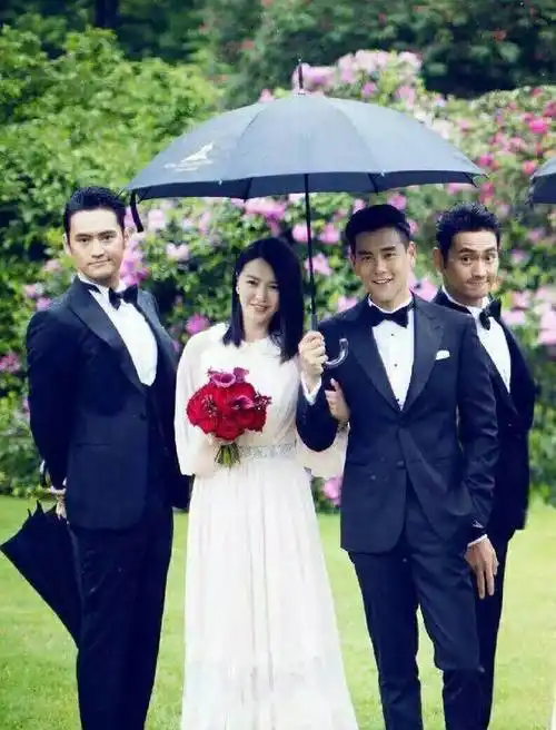 袁弘张歆艺婚礼组建最帅伴郎团