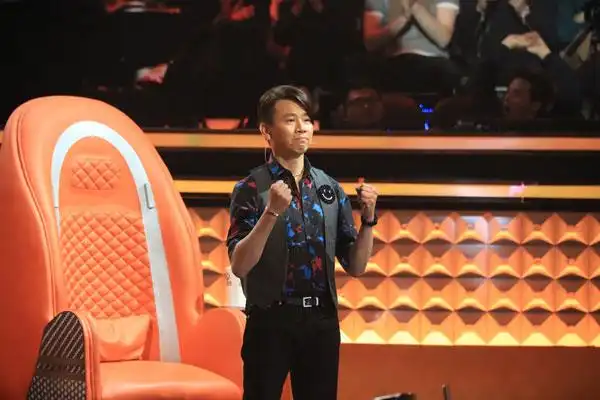 陶喆挑战刘欢 山人乐队南征北战打响世纪大战