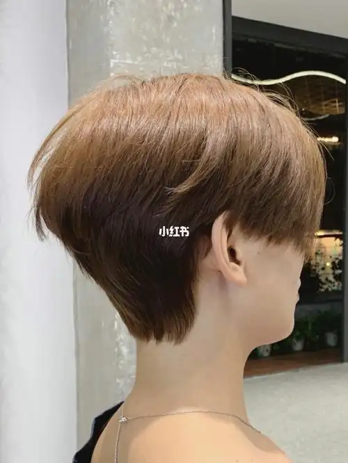 真正剪到心巴上了的英伦风超短发啊啊啊啊