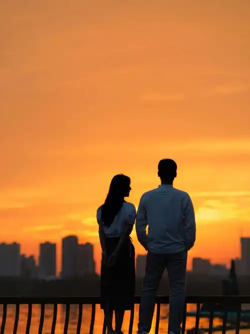 东湖湖光阁丨双人拍夕阳真的不要太甜