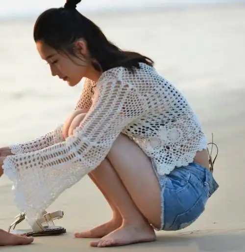 李沁|海边最美风景线