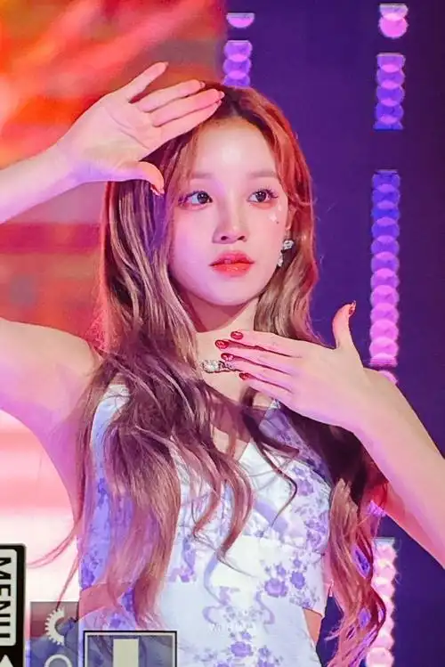 宋雨琦小狗纹身