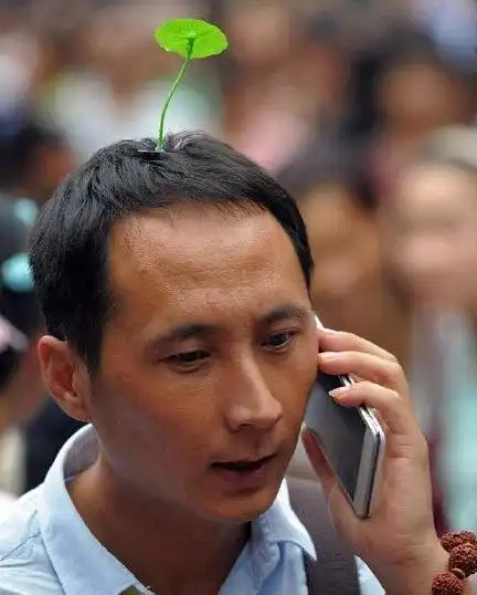 每日轻松一刻8月27日晚间:今天是农历七月十四,各位