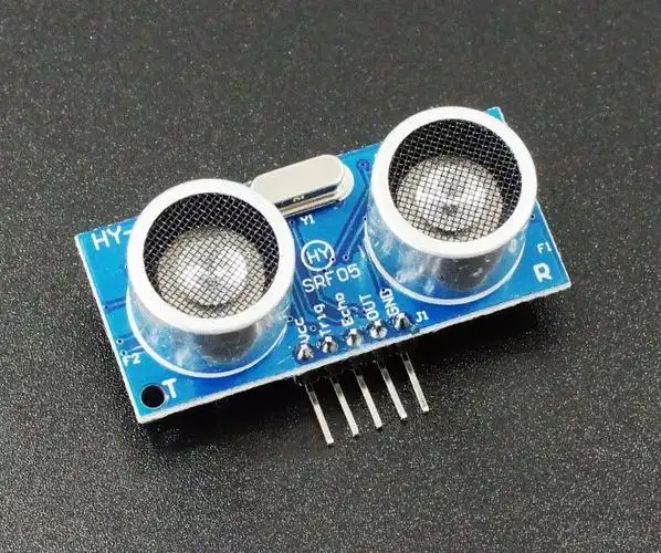 使用srf05和attiny85的超声波测距仪