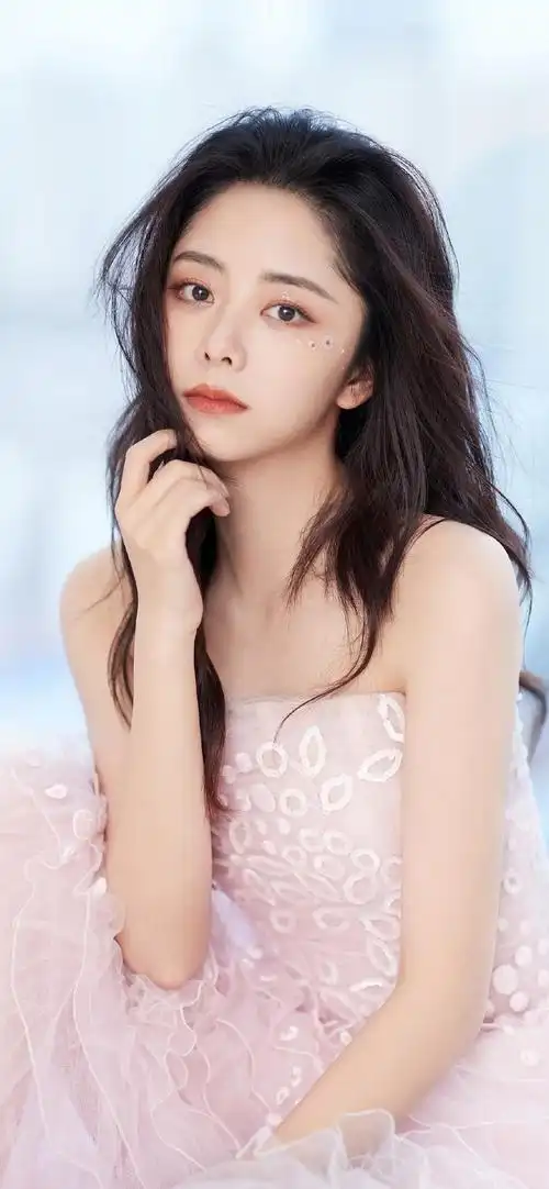 谭松韵可爱少女风高清手机壁纸