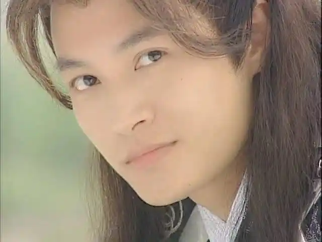 《绝世双骄》-小江