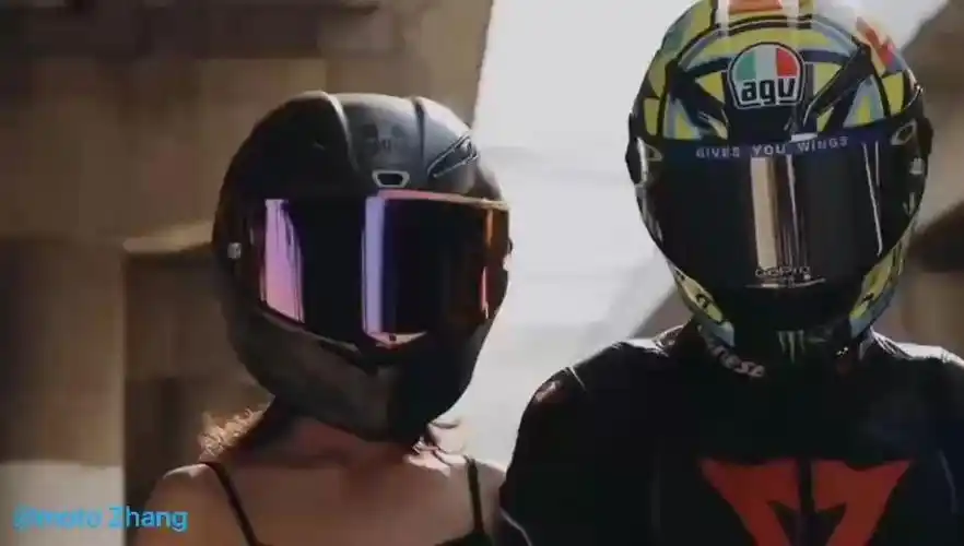 郎才女貌的骑士情侣