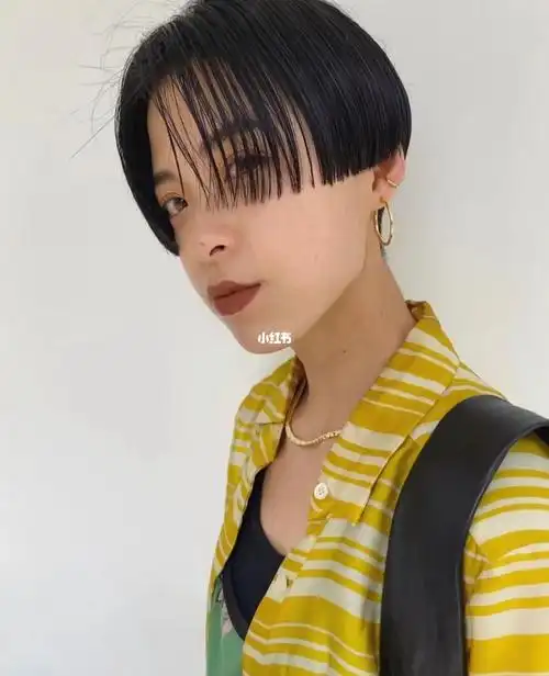 超a短发发型免打理减龄超短酷感短发