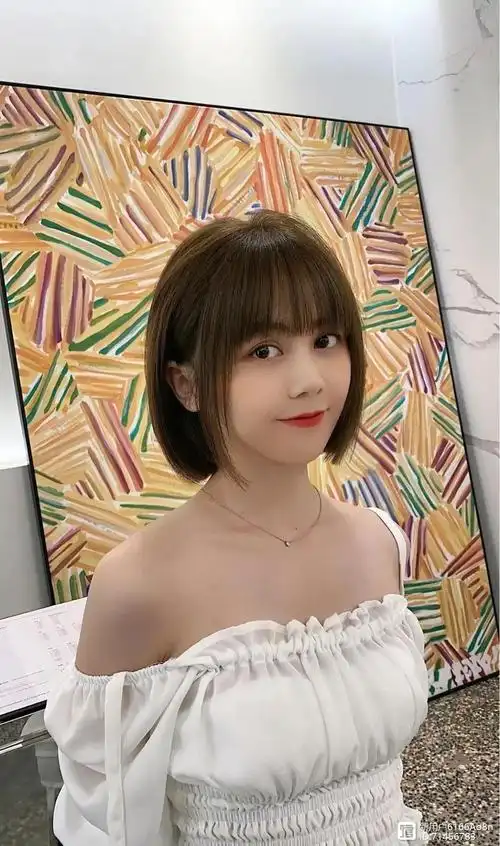 宝藏女孩的"齐肩短发"