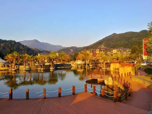 武功山温泉君澜度假酒店