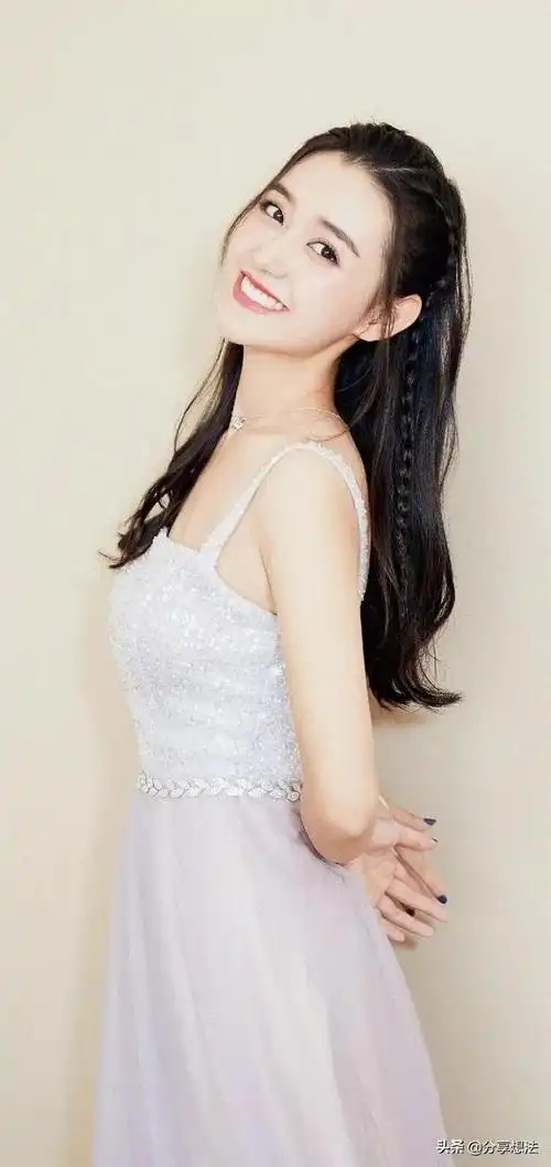 明星蒋依依高清美图