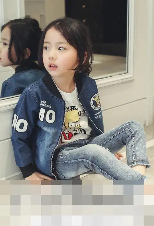 女童短头发剪眉上刘海发