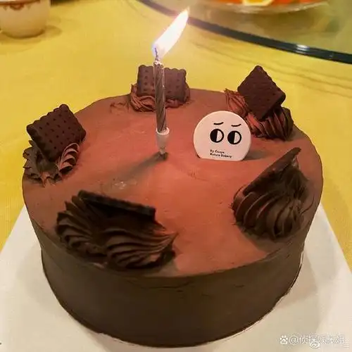 何洁庆祝37岁生日,素颜出镜曝光真实状态,与老公刁磊高调秀恩爱