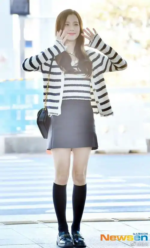 金智秀新冠确诊