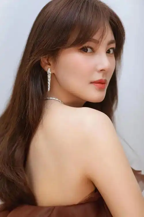 精美图集美艳性感张雨绮