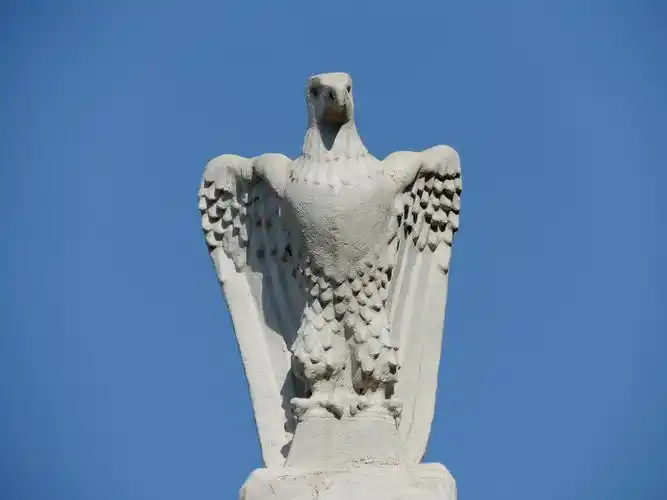 破产, 鹰, 雕塑, 雕像, 户外活动, 体系结构, 蓝天, 艺术