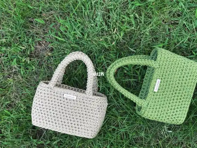 斜纹小方包,取名可好?钩针编织,超简单