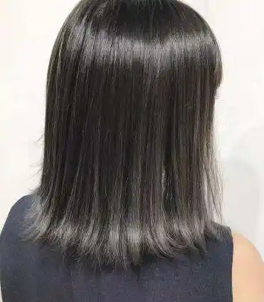 外翘中长发如何打理 女生外翘中长发发型图片