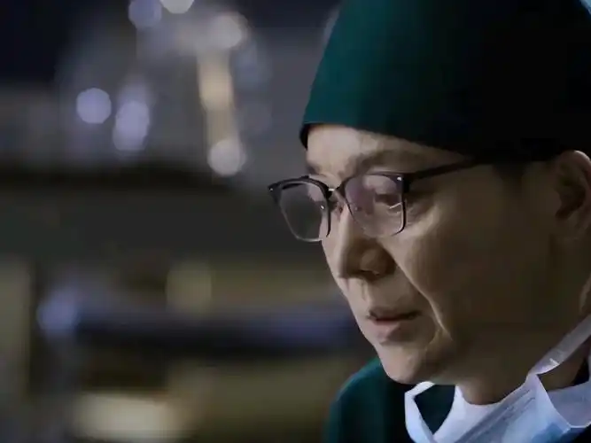 唐医生被三男人追,与刘奕君官配cp不香吗?期待王耀庆上线