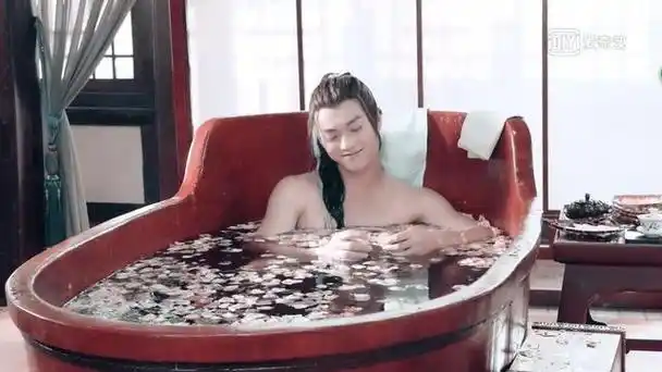 爱撩专访 × 许凯|山上数你最机智