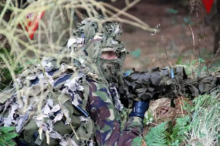 狙击手的护身符-吉利服