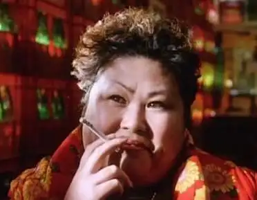 有人说,她这也算是老天爷赏饭吃的那种艺人,不过别人靠得是高颜值