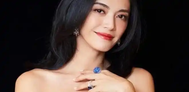 别看她外表纯洁善良,可谁知7年竟出轨4次,情史比马蓉还精彩|姚晨