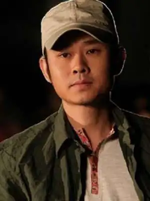 33岁一夜成名,却被那英瞧不起,说其是农民歌手,如今发福成这