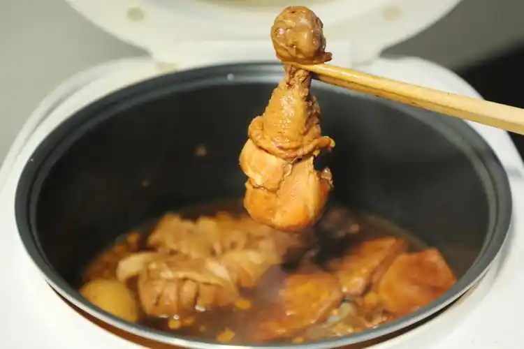 脱骨警告75电饭锅减脂卤鸡腿