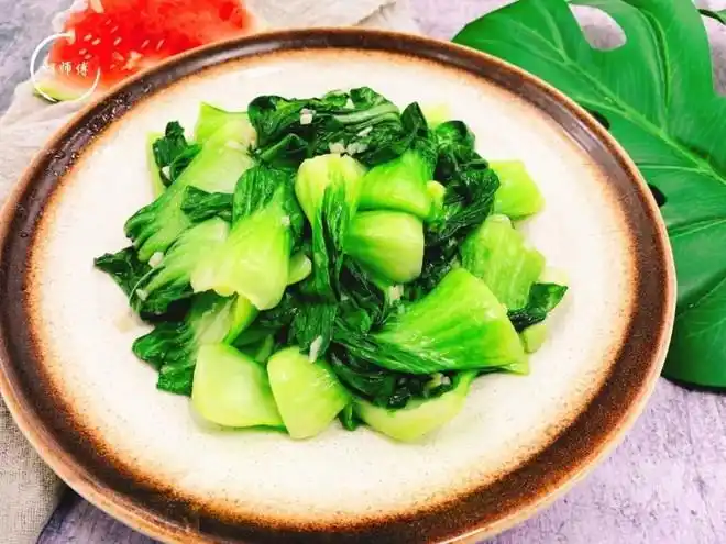 清炒上海青/本地小青菜的做法