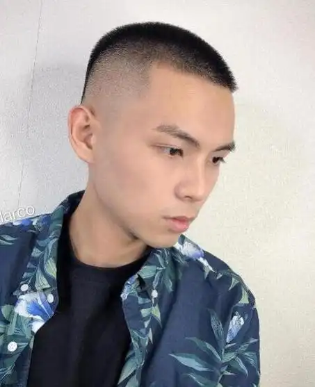 2021男生干净短发寸头,硬汉的标准寸头造型_发型造型_宝妈时尚生活网