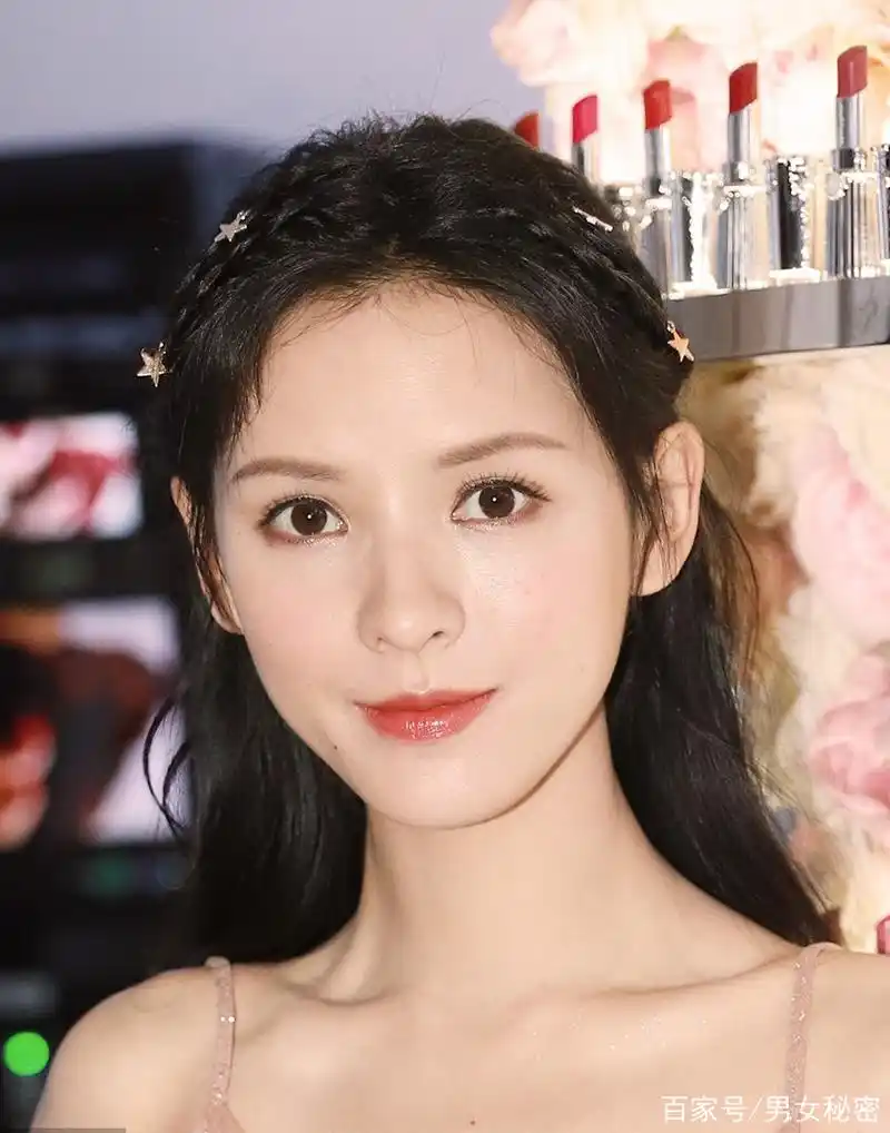 张予曦,中国内地女演员,一双清澈灵动的大眼睛,楚楚动人!