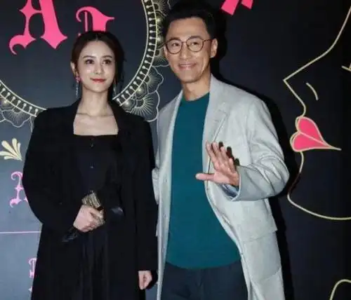 前tvb歌手演员林峰与妻子拍摄内地综艺,高调晒恩爱引起网友关注