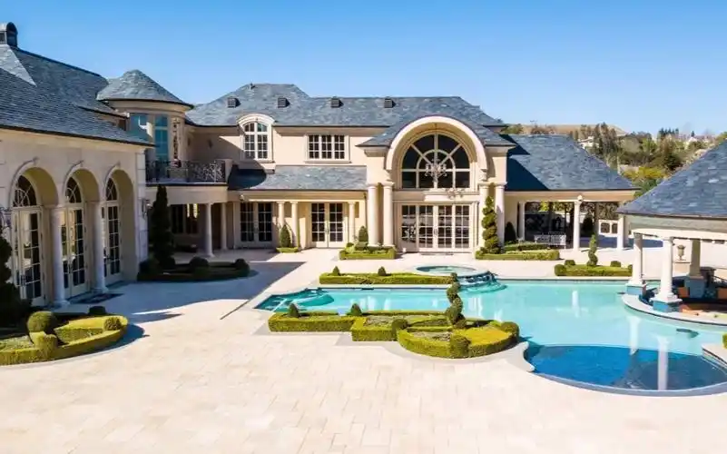 【豪宅收藏】—洛杉矶—坐落于hidden hills宏伟壮观豪宅