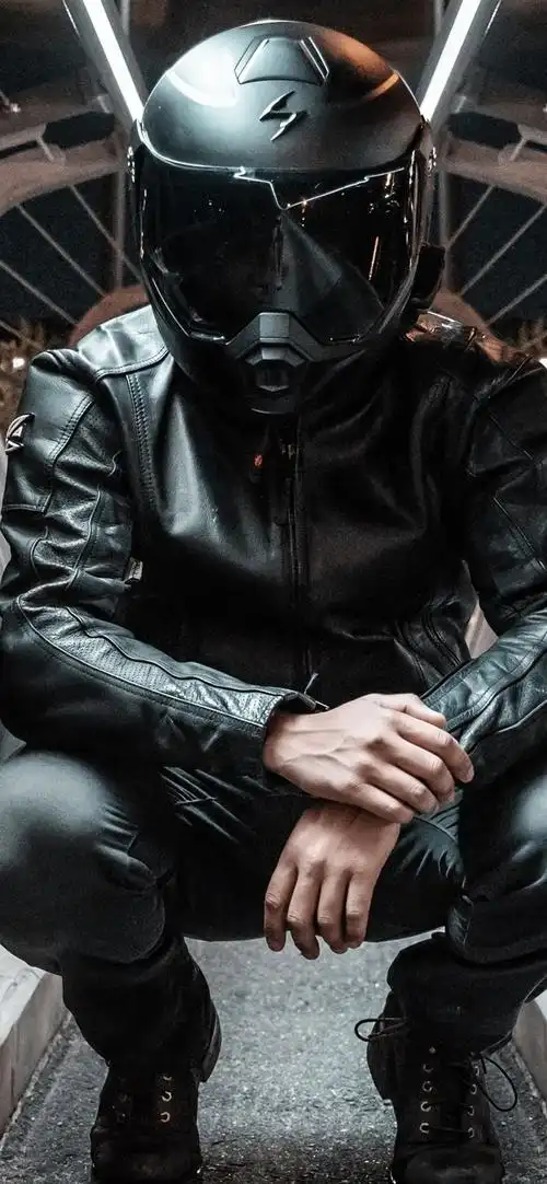 壁纸 骑自行车的人,头盔,通道 3840x2160 uhd 4k 高清壁纸, 图片