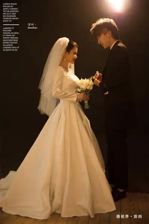 婚纱照风格纯色背景的婚纱照简约中带着端庄正式这样的正式还让婚纱照