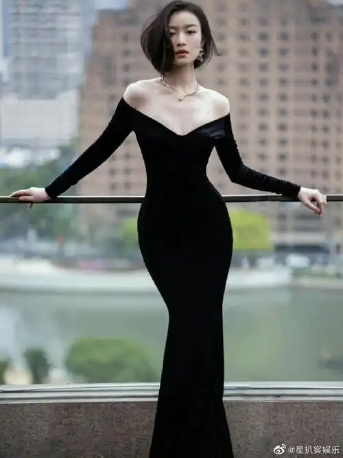 倪妮身材曲线好绝