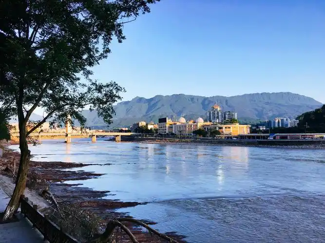 雨城风景～手机片