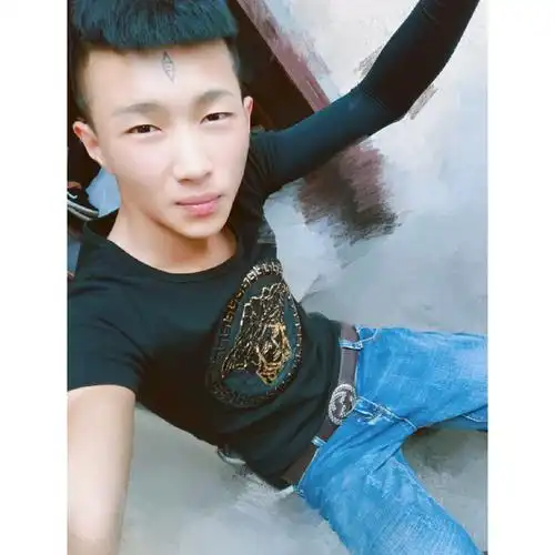 15三眼顾9716-快手直播