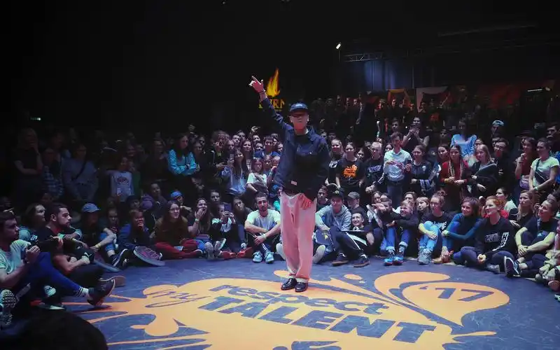 【popping】老物新看 教科书般的基本功! hoan judge demo 4k超清60帧