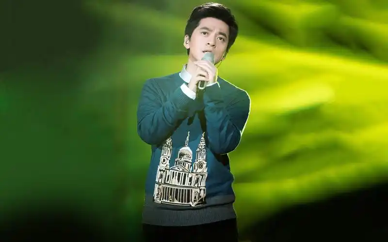 大陆男歌手李建图片写真电脑壁纸桌面