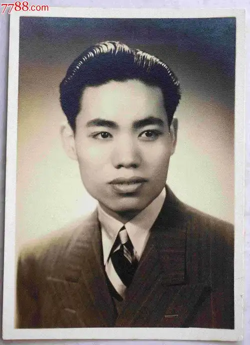 民国英俊男子照