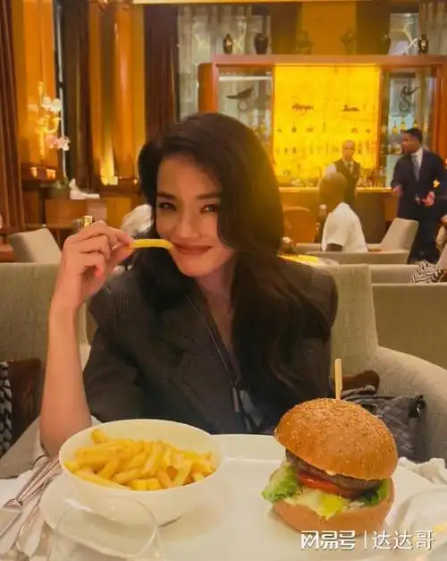 老婆50岁生日 舒淇5字回应乘机耍花枪|唱片|余文乐|彭于晏|杨佑宁