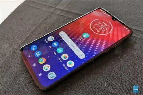 摩托罗拉motoz4在美发布支持屏幕指纹
