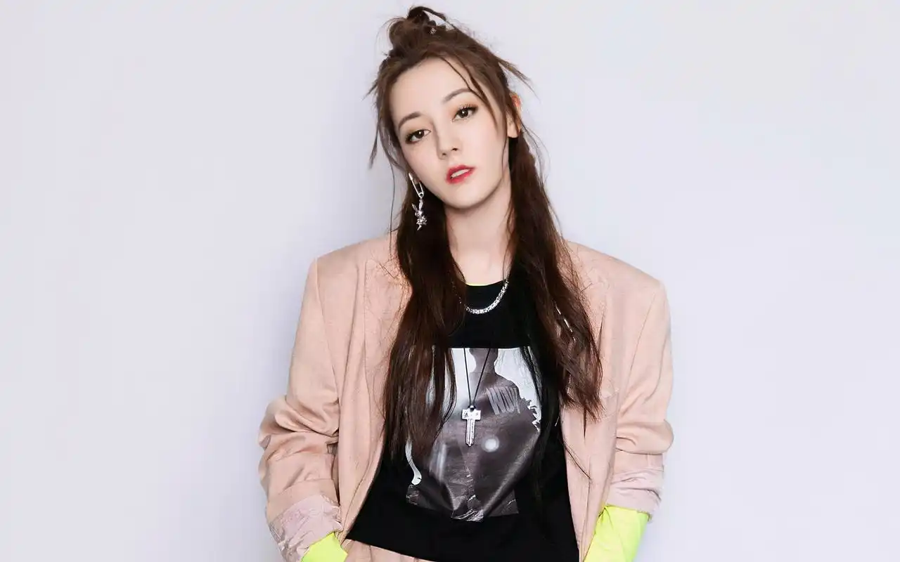 迪丽热巴创造营2019图片桌面壁纸,大陆明星,迪丽热巴,壁纸,1920x1200