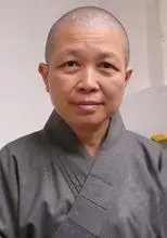 1相貌编辑 昭慧法师中等个子,人不胖不瘦,但面色很白.