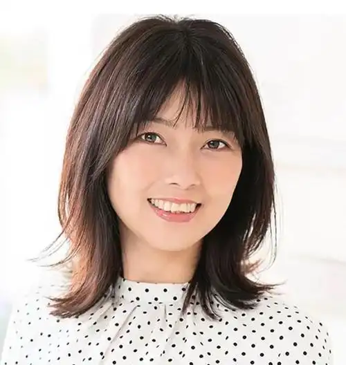 四十岁的女人,留什么发型最好看?今年流行的气质短发,换上就美