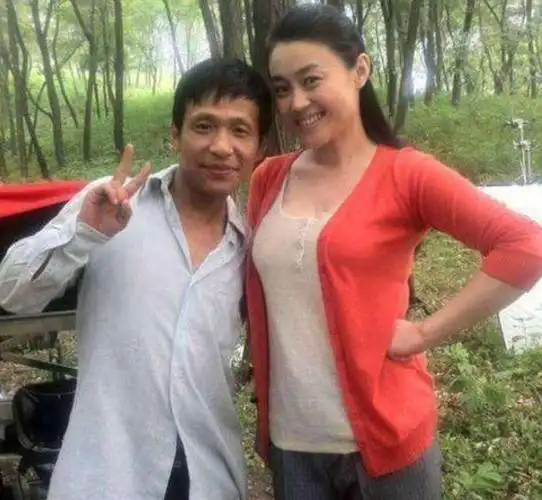 宋小宝个人资料老婆(今出场费300万娶美娇妻)