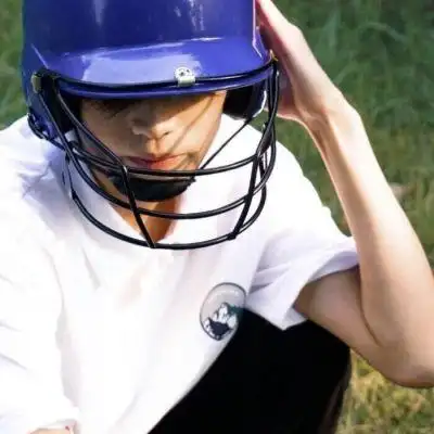 韩系戴帽子遮脸男生头像图片